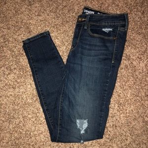 Denizen from Levi’s Low-Rise Jegging